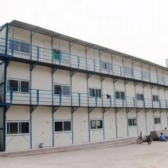 Nhà điều hành, nhà lưu trú công nhân